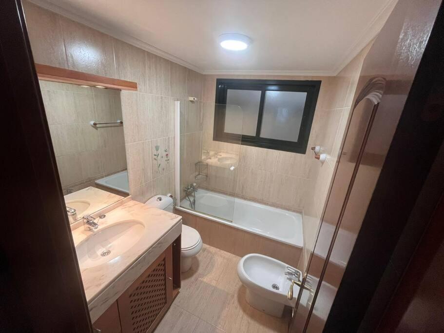 Piso En Bouzas Con Vistas A La Ria Apartment Виго Екстериор снимка